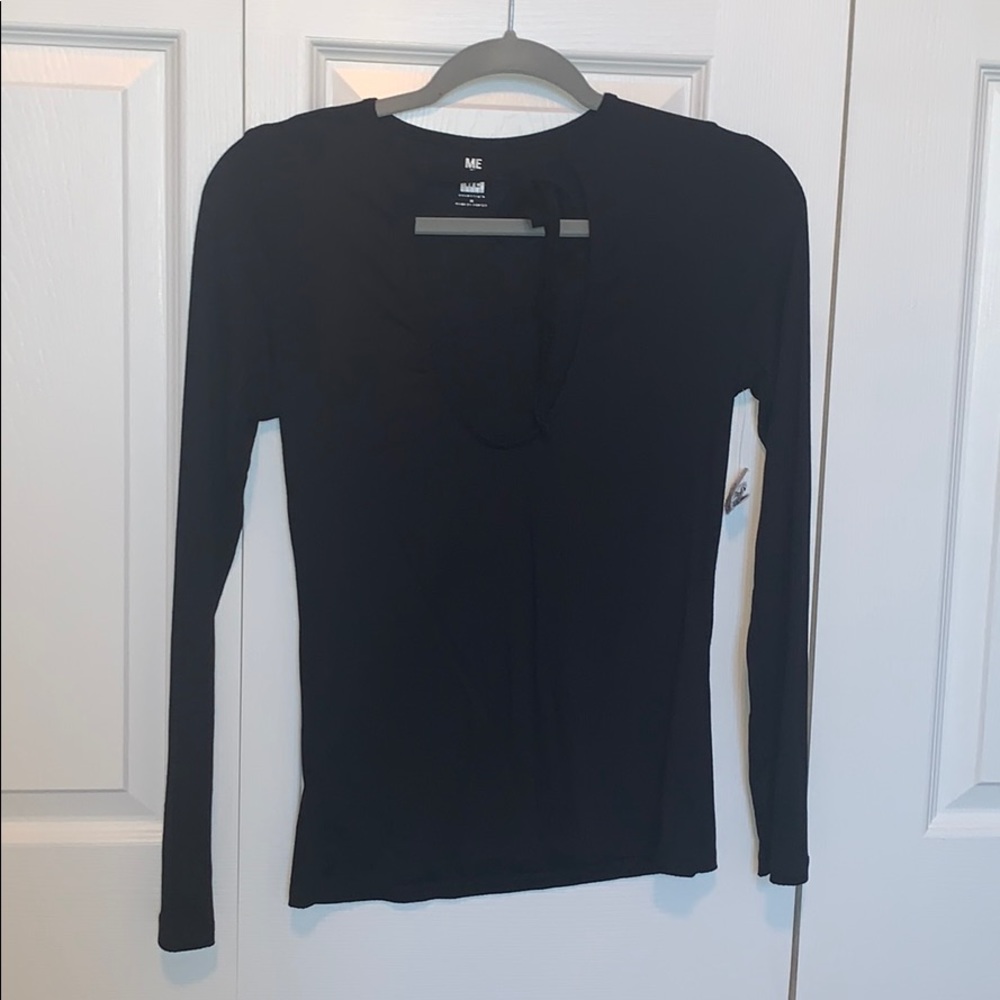 Long sleeve black shirt!